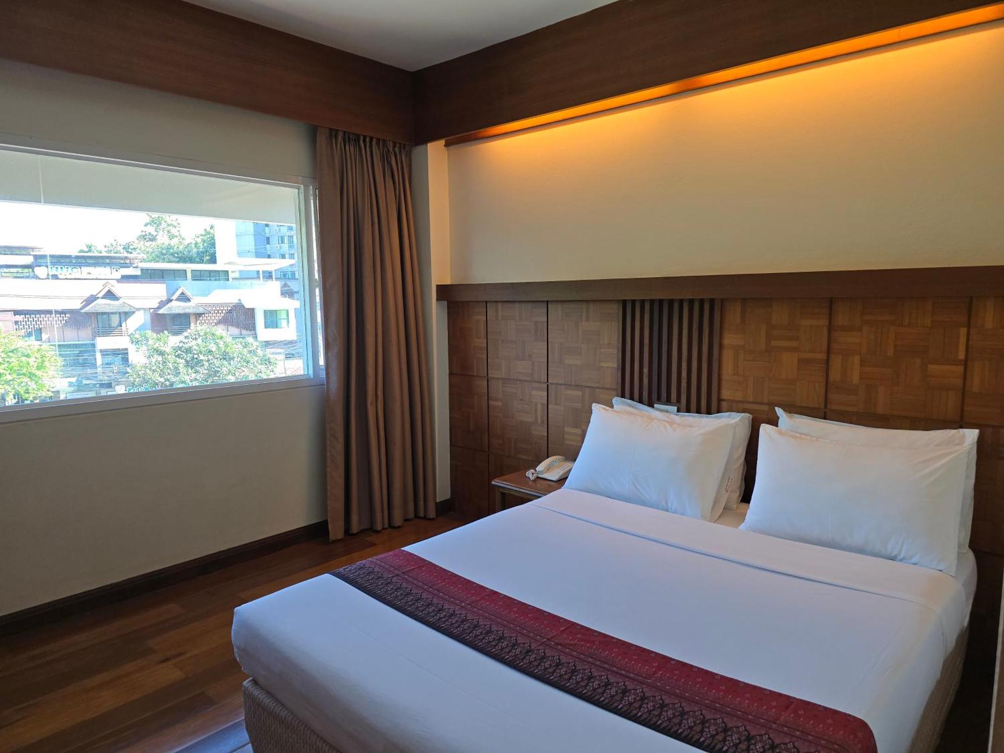 Chiang Mai Phucome Hotel Экстерьер фото