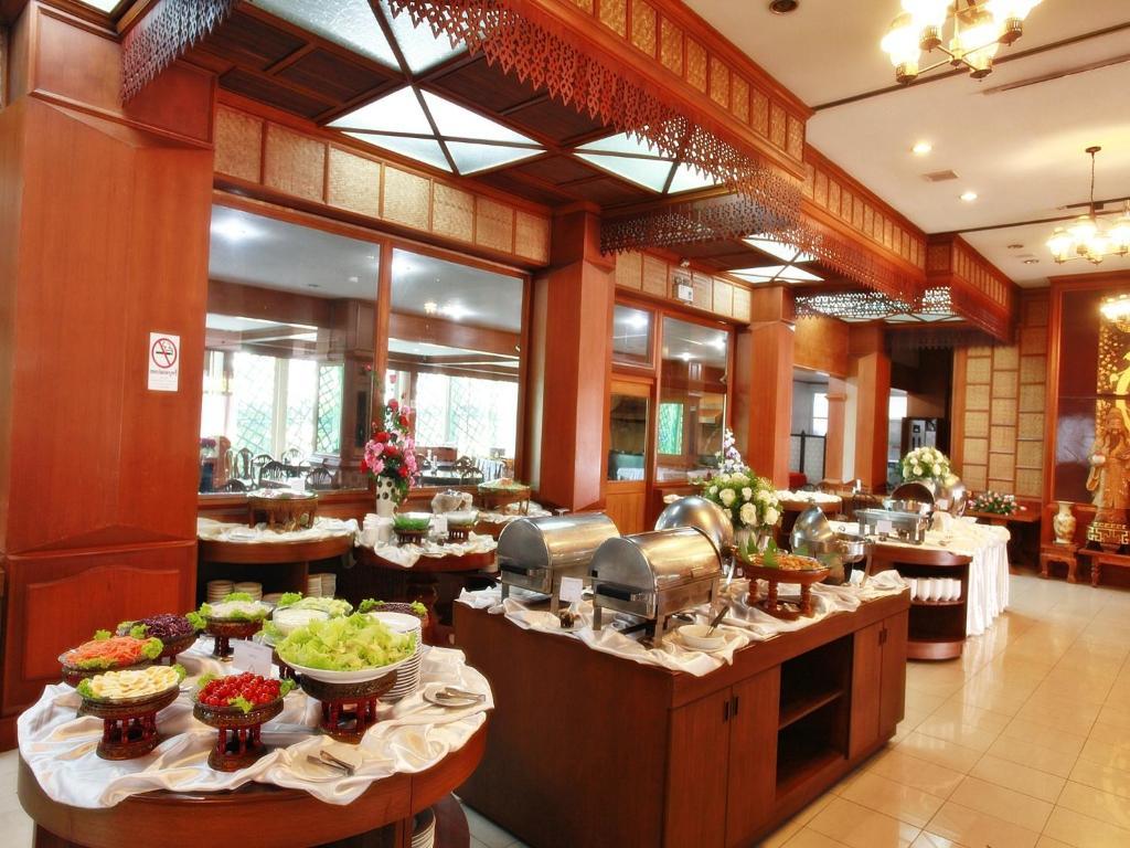 Chiang Mai Phucome Hotel Экстерьер фото