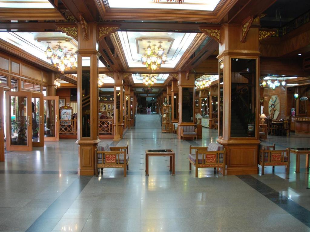 Chiang Mai Phucome Hotel Экстерьер фото