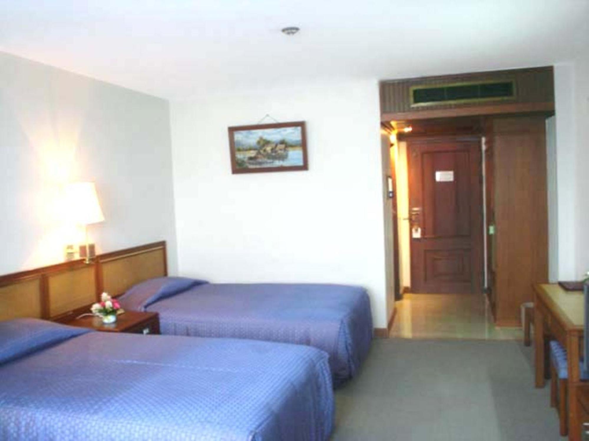 Chiang Mai Phucome Hotel Экстерьер фото