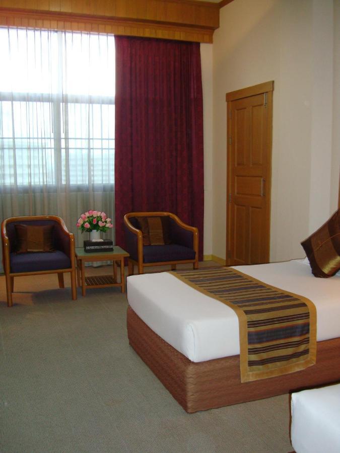 Chiang Mai Phucome Hotel Экстерьер фото